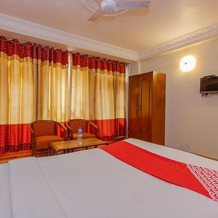 Oyo 795 Hotel Holiday Inn Kathmandu Bagian luar foto